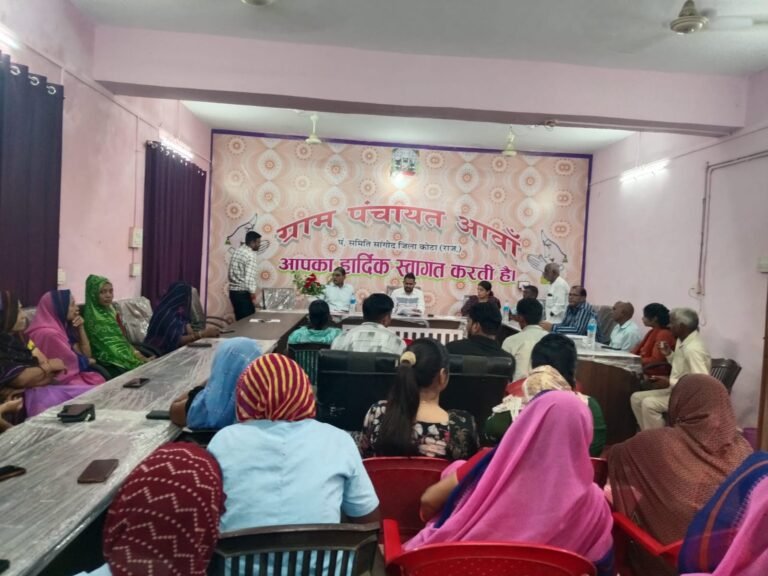आवाँ पंचायत में जनसुनवाई व रात्रि चौपाल का आयोजन हुआ